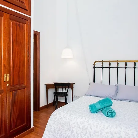 Eslanzarote Testeyna House, Heated Pool, Super Wifi, Sat Tv, View To The Volcanoes Holiday home